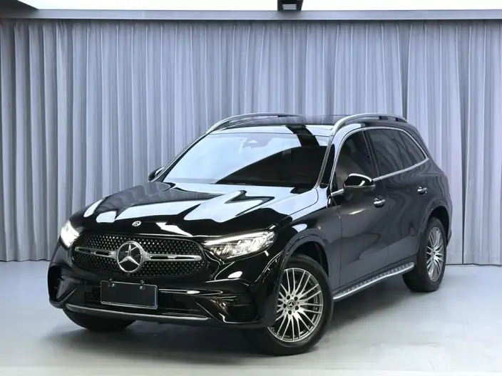 Mercedes-Benz GLC 2025 Model Facelift GLC 300 L 4MATIC Dynamic Model 5 seat – фото 1