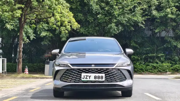 BYD Qin PLUS DM 2025 Model Smart Driving Edition DM-i 128KM Enterprising Model – фото 2