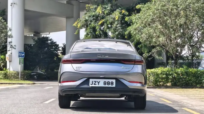 BYD Qin PLUS DM 2025 Model Smart Driving Edition DM-i 128KM Enterprising Model – фото 6