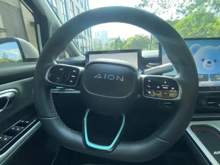 AION Y 2025 Model Plus 510 Lexiang Edition – фото 9