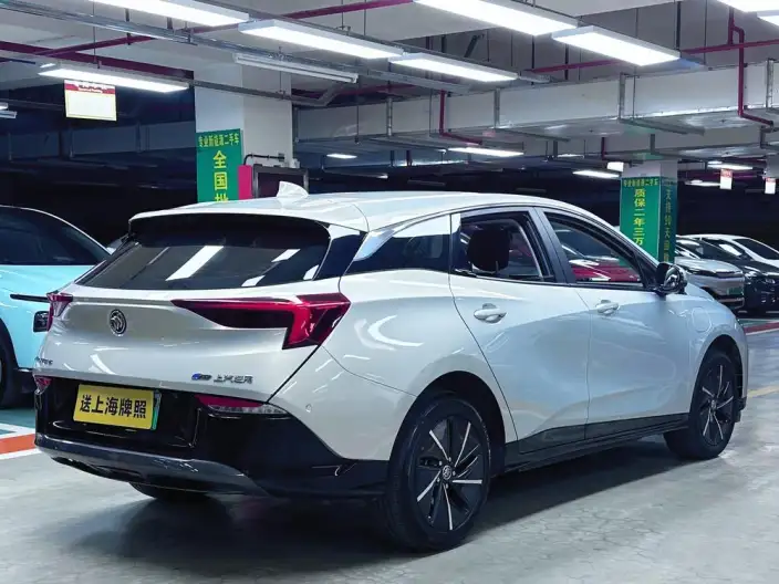 Buick Velite 6 2023 Model 430km Comfort Edition – фото 6