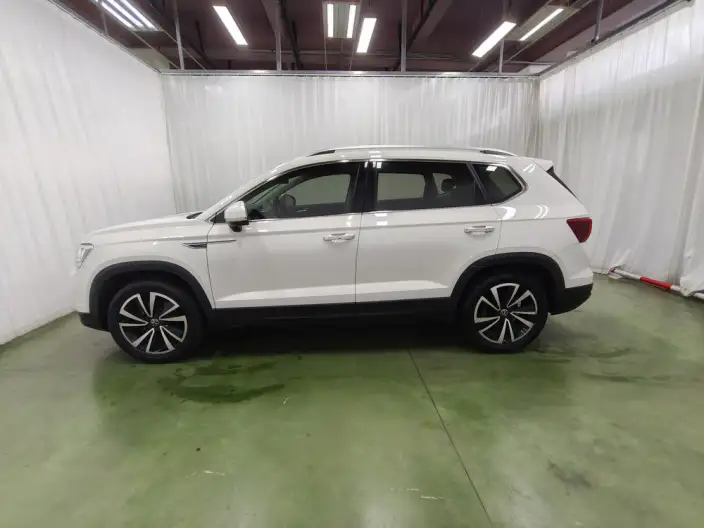 Volkswagen Tharu 2021 Model 280TSI 2WD Deluxe Edition PLUS – фото 4
