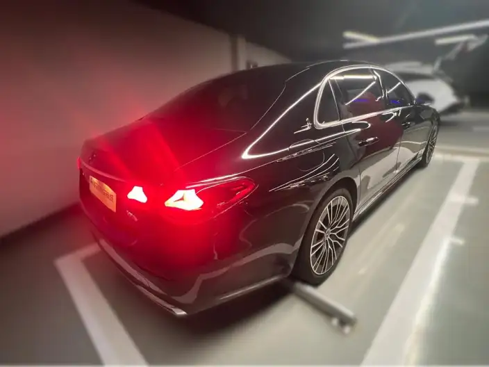 Mercedes-Benz E-Class 2025 Model Facelift E 300 L Noble Model sedan – фото 2