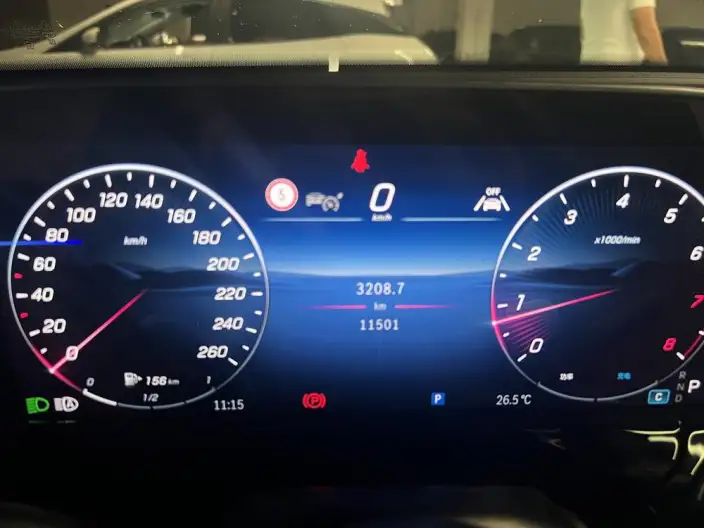 Mercedes-Benz E-Class 2025 Model Facelift E 300 L Noble Model sedan – фото 6