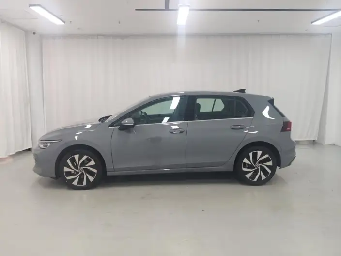 Volkswagen Golf 2026 Model 300TSI Pro – фото 4