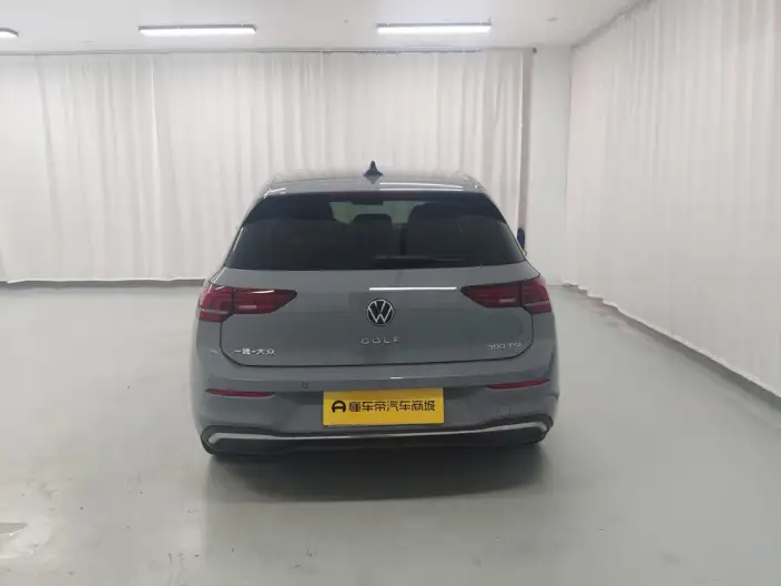 Volkswagen Golf 2026 Model 300TSI Pro – фото 6