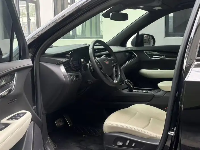 Cadillac XT6 2020 Model Facelift 28T VII seat 4WD Luxury Model – фото 8
