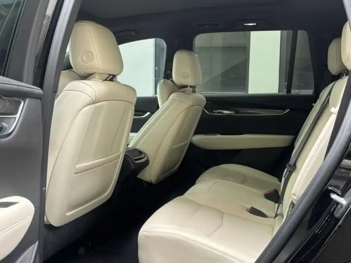 Cadillac XT6 2020 Model Facelift 28T VII seat 4WD Luxury Model – фото 9