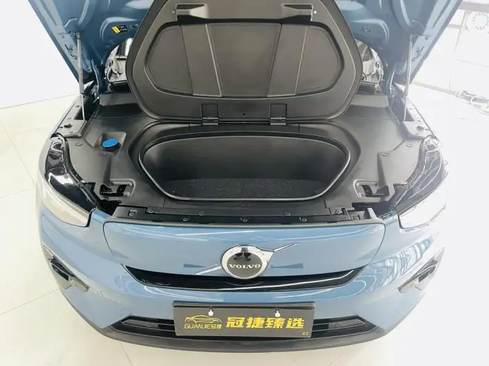 Volvo XC40 EV 2023 Model Long Battery Life Pro Edition