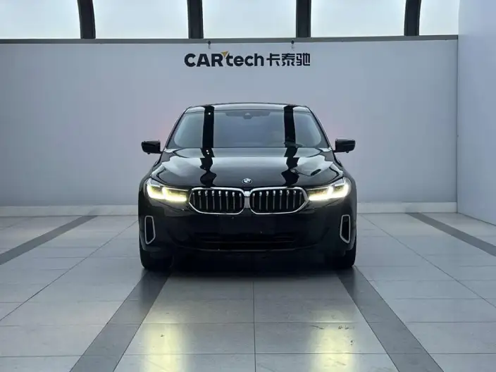 BMW 6 Series GT 2022 Model 630i Luxury Design Set – фото 2