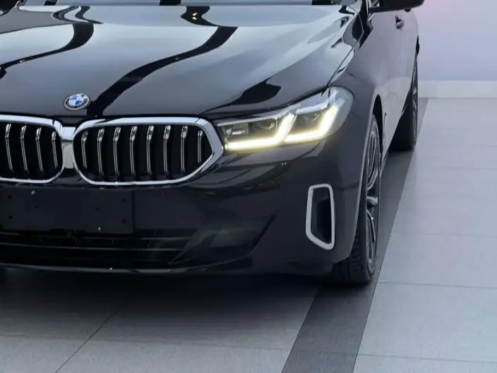 BMW 6 Series GT 2022 Model 630i Luxury Design Set – фото 6