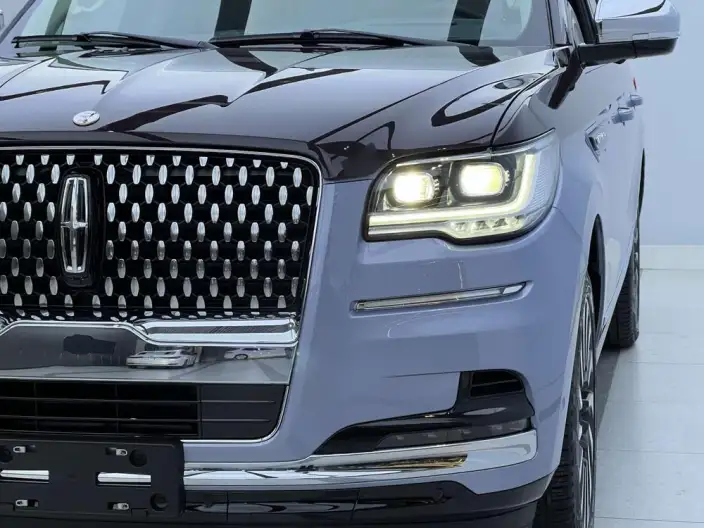 Lincoln Navigator 2022 Model 3.5T Navigator One import – фото 5