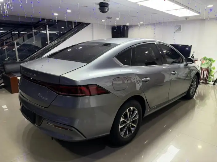 BYD Qin PLUS DM 2023 Model DM-i Champion Edition 55KM Leading Model – фото 6