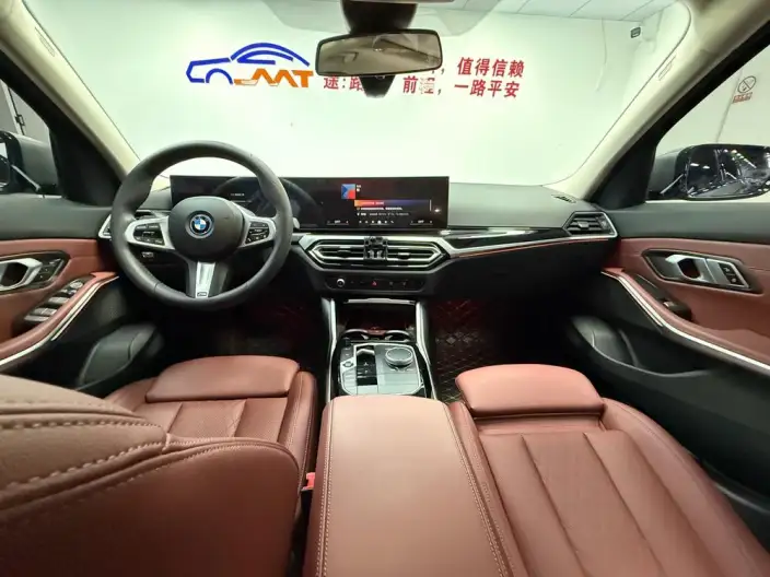 BMW i3 2025 Model eDrive35L – фото 7