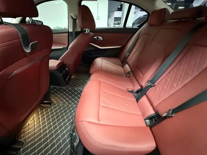 BMW i3 2025 Model eDrive35L – фото 9