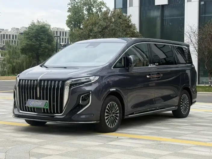HONGQI HQ9 PHEV 2026 Model 4WD Ultimate Edition – фото 1