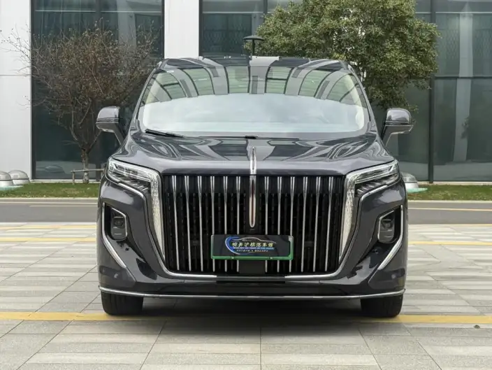 HONGQI HQ9 PHEV 2026 Model 4WD Ultimate Edition – фото 2