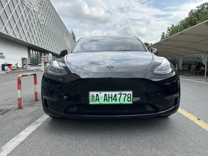 Model Y 2022 Model Long Battery Life Pro All-wheel drive version – фото 2