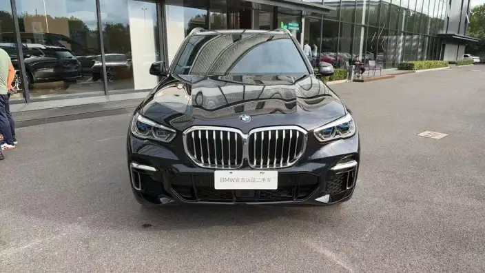BMW X5 2022 Model xDrive 40Li M Sports Set – фото 2