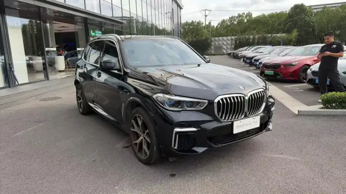 BMW X5 2022 Model xDrive 40Li M Sports Set – фото 3