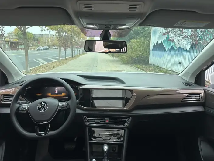 Volkswagen Tharu 2022 Model 280TSI 2WD Comfort Edition – фото 10