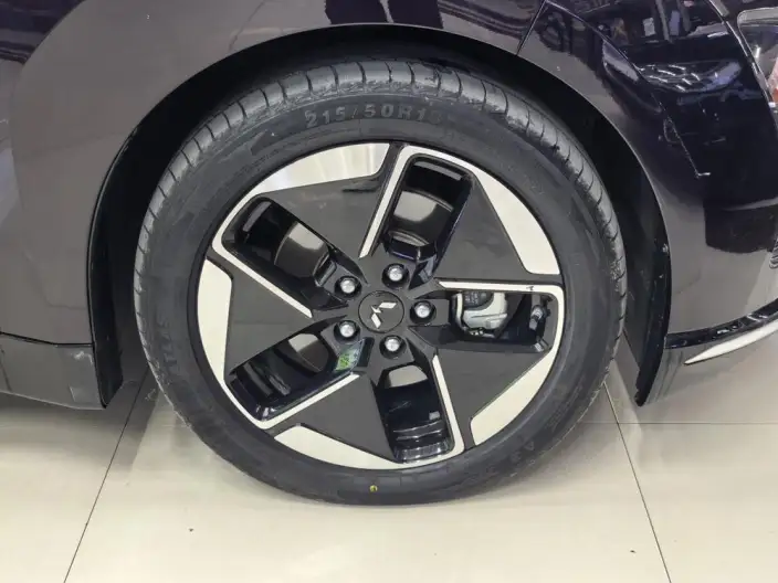 Wuling Xingguang PHEV 2023 Model 150 Advanced version – фото 9