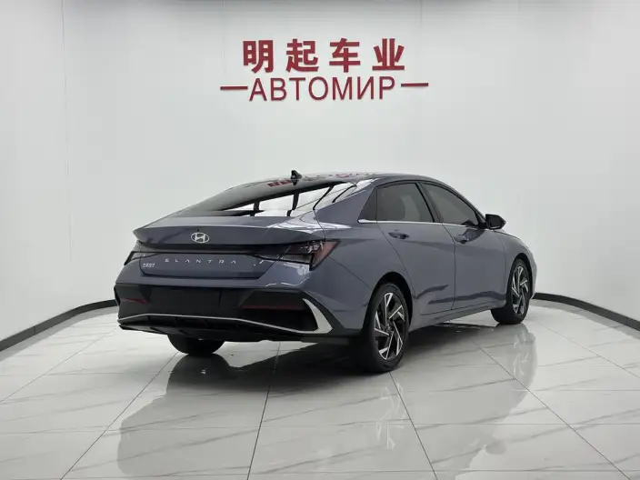 Hyundai Ioniq 2023 Model 1.5L CVT LUX Premium Edition – фото 6