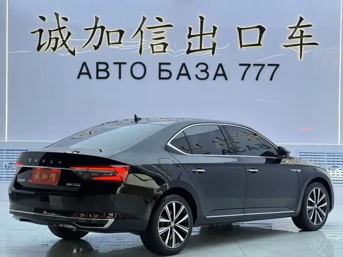 Skoda Superb 2023 Model Facelift TSI280 DSG Exclusive Edition – фото 6