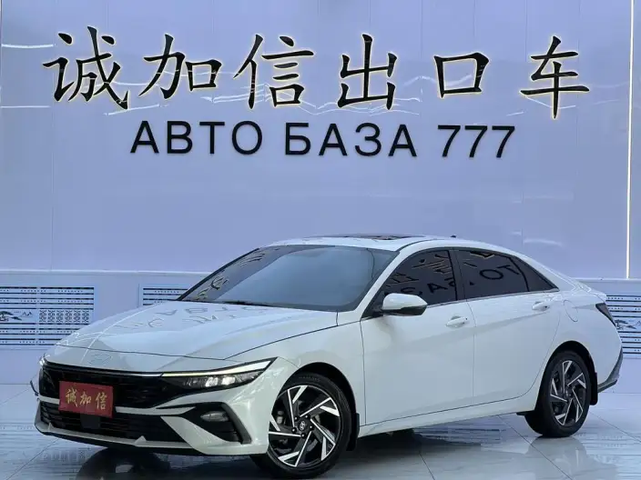 Hyundai Ioniq 2023 Model 1.5L CVT GLX Elite Edition – фото 1
