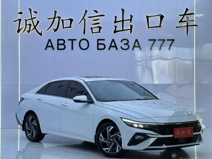 Hyundai Ioniq 2023 Model 1.5L CVT GLX Elite Edition – фото 3