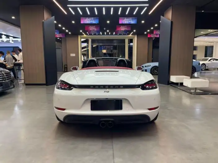 Porsche 718 2023 Model Boxster Style Edition 2.0T – фото 5