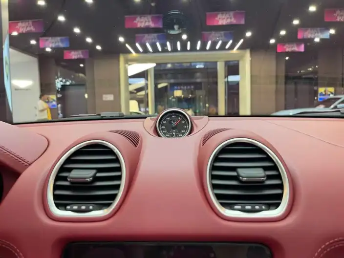 Porsche 718 2023 Model Boxster Style Edition 2.0T – фото 10