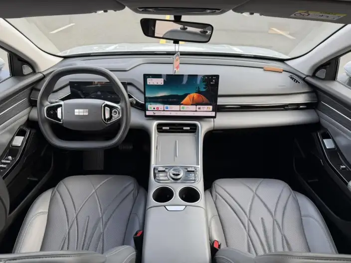 Geely Galaxy L6 2025 Model 1.5 EM-i DHT 60KM Voyage Edition – фото 9