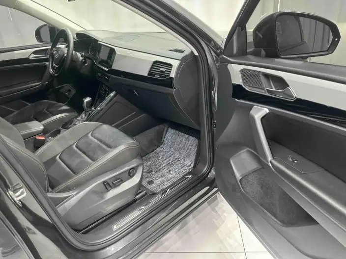 Volkswagen Tayron 2022 Model 280TSI 2WD Luxury Zhilian Edition – фото 9