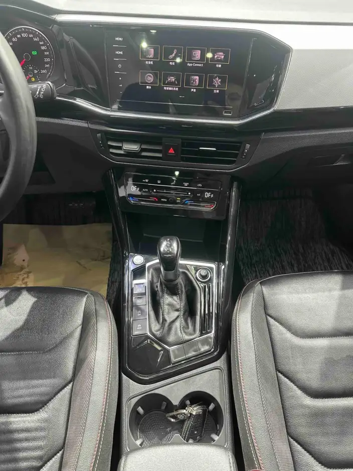 Volkswagen Tayron 2022 Model 280TSI 2WD Luxury Zhilian Edition – фото 10
