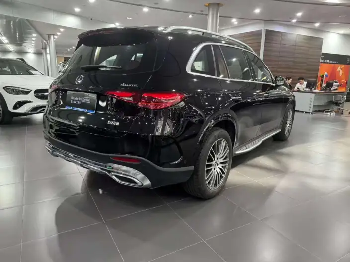 Mercedes-Benz GLC 2025 Model Facelift GLC 300 L 4MATIC Dynamic Model 5 seat – фото 7