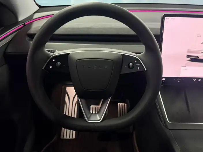 Model Y 2025 Model Long Battery Life Pro All-wheel drive version – фото 9