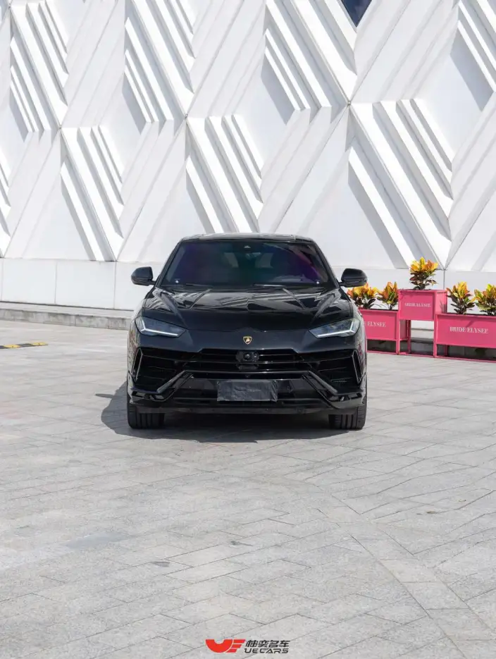 Urus 2023 Model 4.0T V8 S – фото 2
