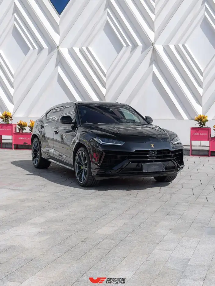 Urus 2023 Model 4.0T V8 S – фото 3