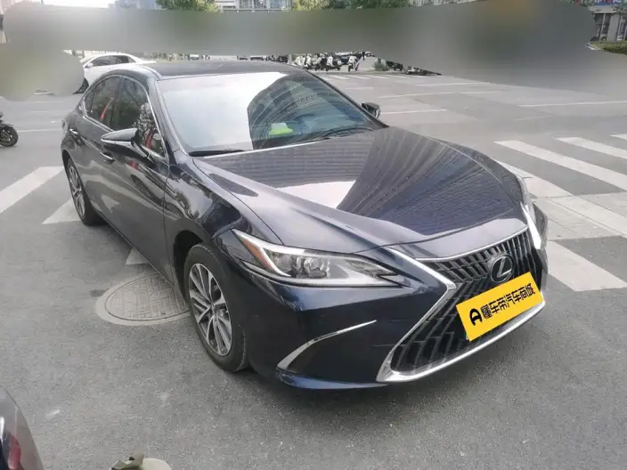 Lexus ES 2022 Model 200 Superior Edition – фото 3