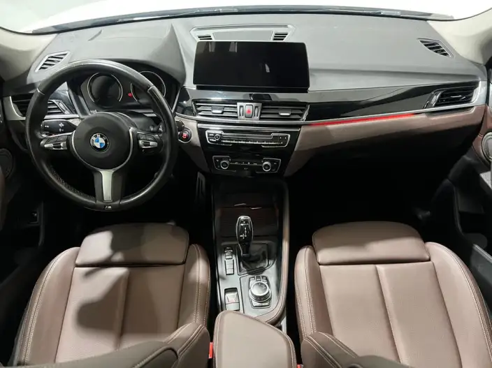 BMW X1 2022 Model sDrive25Li Leading Model – фото 7