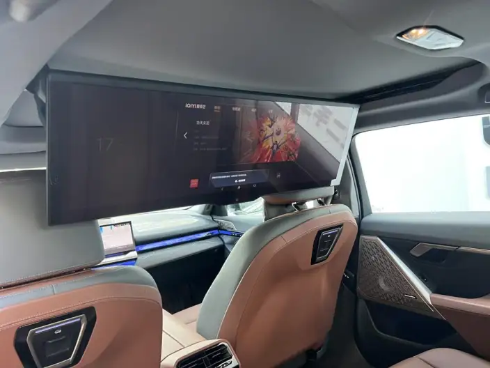 BMW 5 Series 2025 Model Facelift 530Li Exclusive Model M Sports Set – фото 9