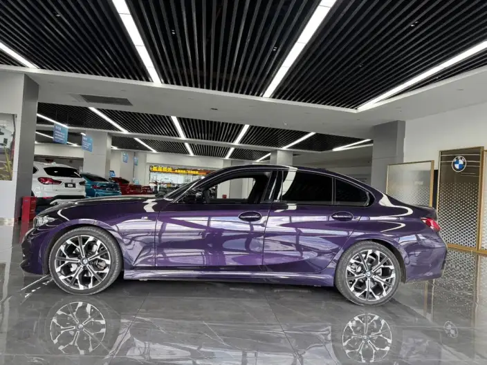 BMW 3 Series 2025 Model 330i 50th Anniversary Limited edition – фото 3