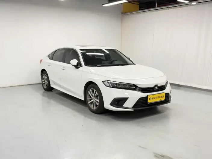 Honda Civic 2023 Model 240TURBO CVT Momentum Edition