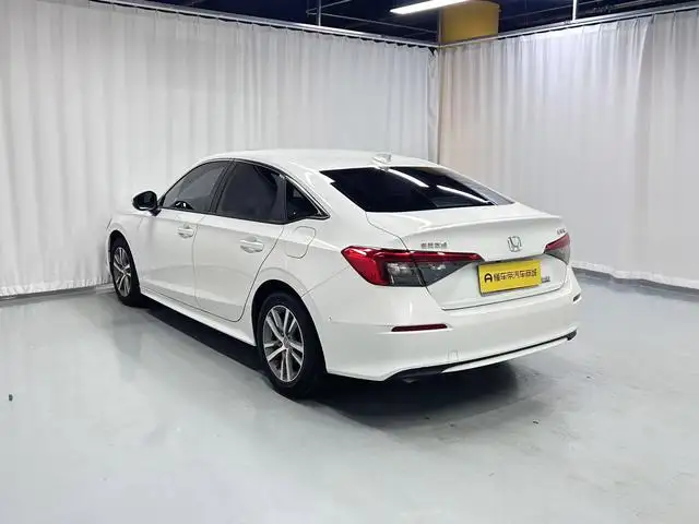 Honda Civic 2023 Model 240TURBO CVT Momentum Edition – фото 5