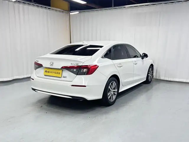 Honda Civic 2023 Model 240TURBO CVT Momentum Edition – фото 7