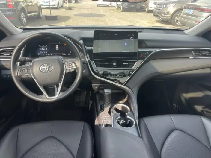 Toyota Camry 2023 Model Hybrid 2.5HG Deluxe Edition – фото 7
