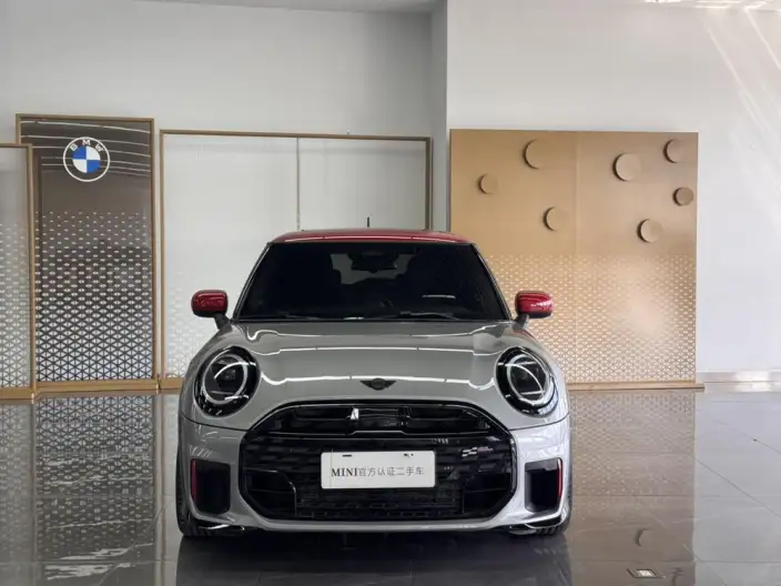 MINI JCW 2025 Model JOHN COOPER WORKS