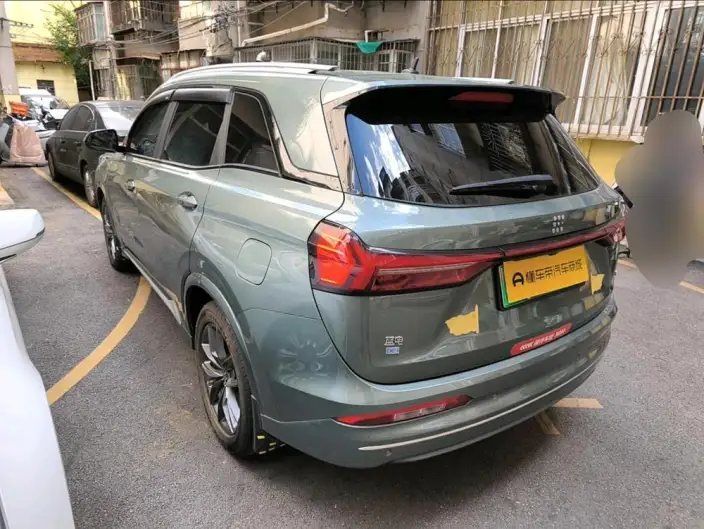 Blue Electric E5 2023 Model 1.5L DE-i Changxiang Edition Model – фото 4