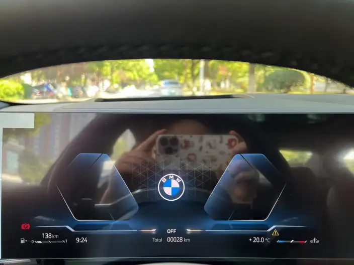 BMW 5 Series 2025 Model 530Li Exclusive Model Luxury Set – фото 10